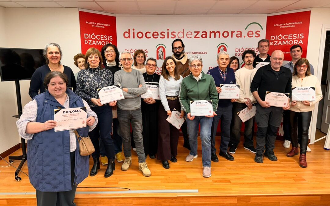 Clausurado con éxito el II Curso de Iniciación al Árbol  genealógico de ZamorArte