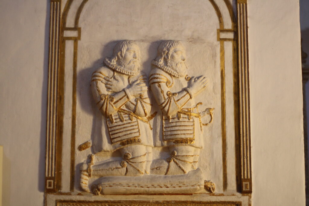 Iglesia de San Andrés 13 sepulcros obispos